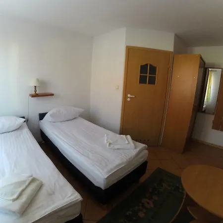 Osrodek Wypoczynkowy Merkury Orman Evi