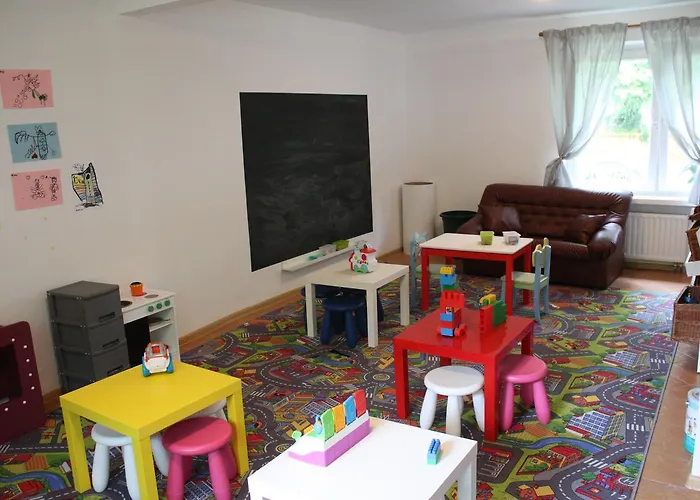 אכסניה Osrodek Wypoczynkowy Merkury מיצ'יצ'ניו